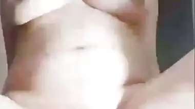 Red lips cute girl nude on video call to tempt lover