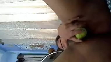 Big cucumber desi masturbation video