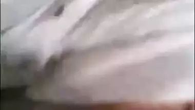 Hijabi lady sucks a professor’s dick in Pakistani sex video