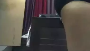 Full nude Paki Islamabad bhabhi fingering yoni video