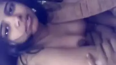 Beautiful Indian Gf Caught Nude By Bf