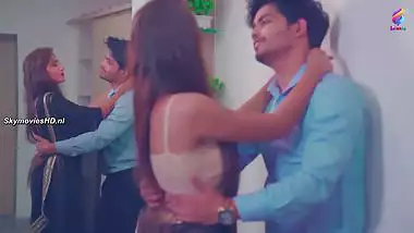 Balloons Hindi Unrated HDRip – Exchange (S01E01)