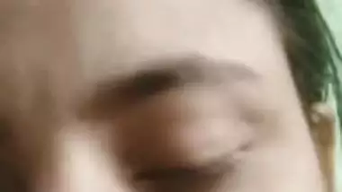 Big ass aunty slapping booty during live call