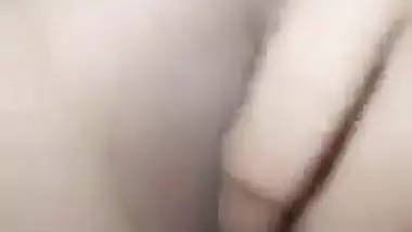 Bangla naked girl strips and records her nude MMS