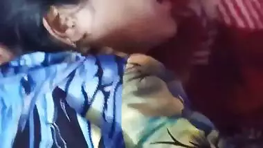 Hyderabad Muslim lady’s local xxx chudai with her lover