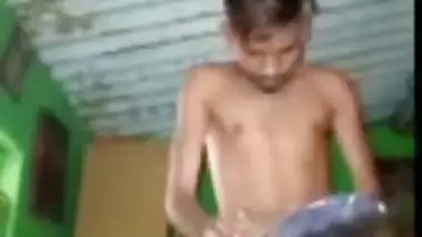 Desi mms video of chick caught drilled by Indian lover in doggystyle