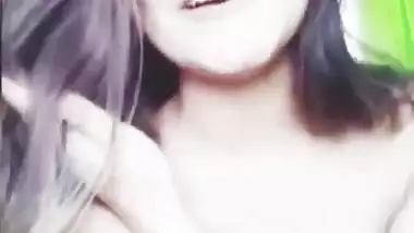 Cute Desi Girl Showing Boobs