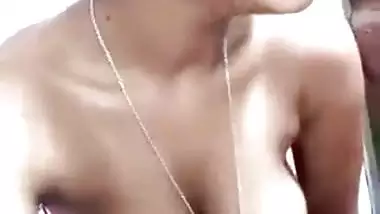 Bangladeshi Horny Girl ki nangi tease – ShopnoHin