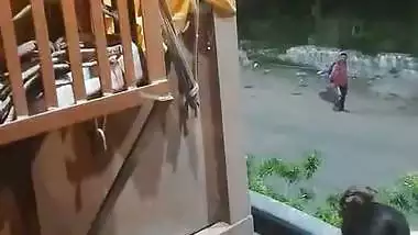 Roadside romance and sex caught by employee viral clip