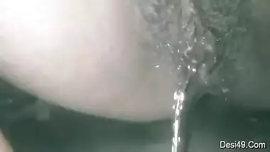 Today Exclusive- Desi Village Girl Showing Her Boobs And Pussy Part 1