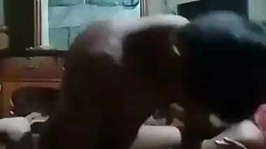 Village couple’s xxx desi MMS of chudai