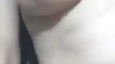 Beautiful girl shoots her desi nude MMS for her lover