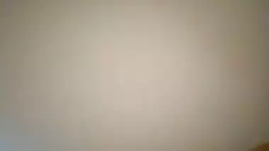 Nude girl sucks a big dick in Kannada porn