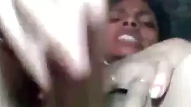 Desi using chapati rod dildo to masturbate