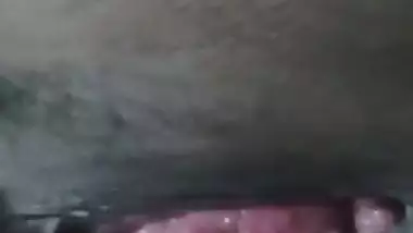 Close up selfie video of desi bhabhi showing nude body