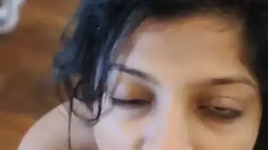 Mallu girlfriend boob show with blowjob to lover