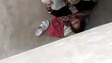 Sasur bahu xxx spy clip from Rajasthan