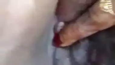 Mature aunty licking dick role-play on video call