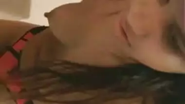 Luscious Desi webcam cutie teases with her natural boobs online