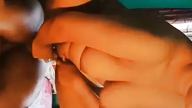 Swinger XXX video of Bangladeshi wife