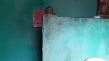 Dehati gaon ki randi stripping video