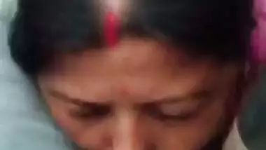 Cute Assamese wife blowjob to husband in running car