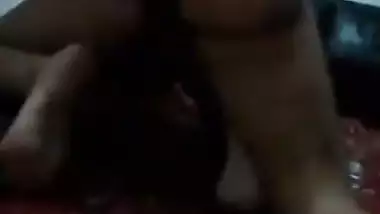 Amateur Indian wife fucked by her hubby friend...