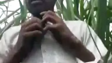 Dehati outdoor stripping before sex