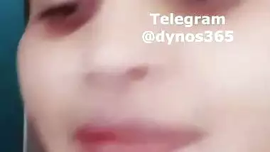 Cute famous girl Divya live cam nude act for money