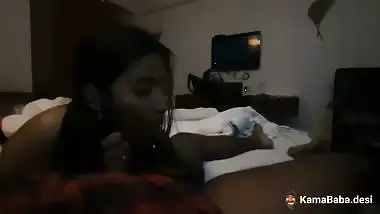 Young couple’s steamy romance in Tamil sex video