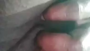 Desi aunty fingering video call with her lover
