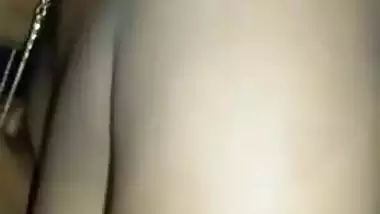 Desi breast sucking MMS